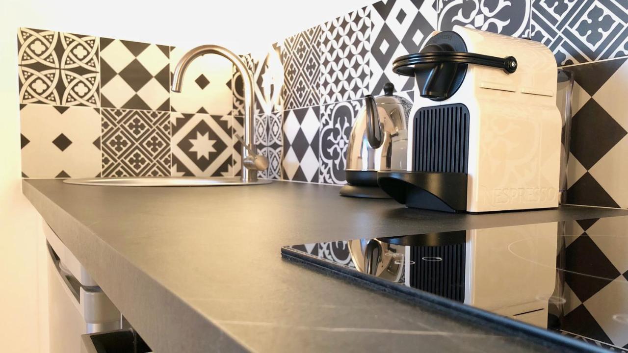 Home Chic Home - Studio Paris La Defense - Les Toits De Курбевуа Экстерьер фото
