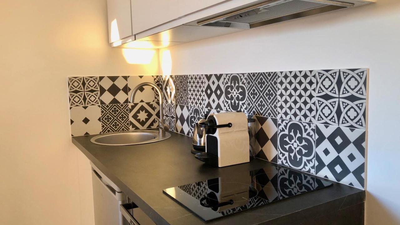 Home Chic Home - Studio Paris La Defense - Les Toits De Курбевуа Экстерьер фото